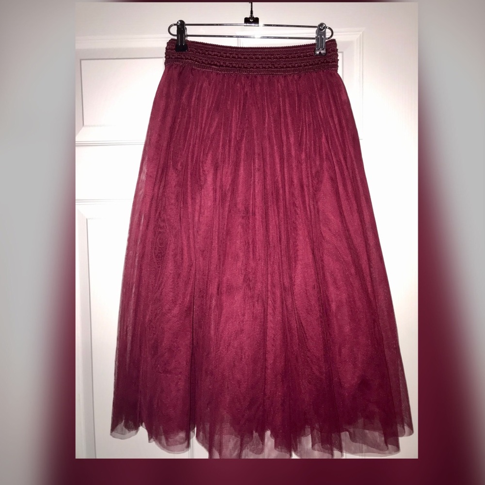 Tulle midi skirt